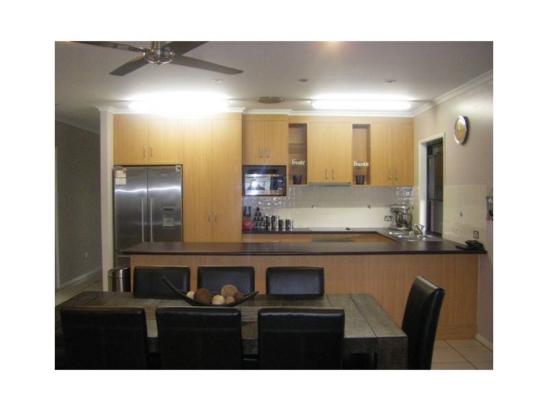 48 Yeates Street, Moranbah QLD 4744