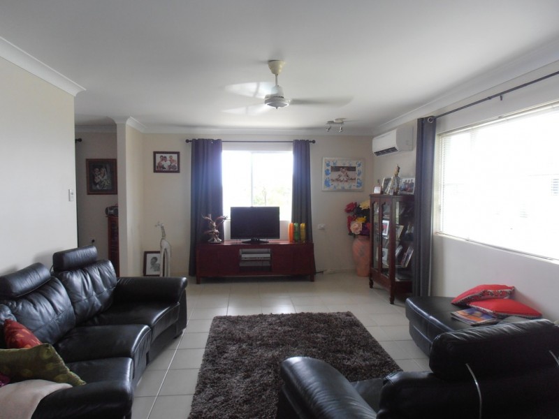 1 Hillside Drive, Grasstree Beach QLD 4740