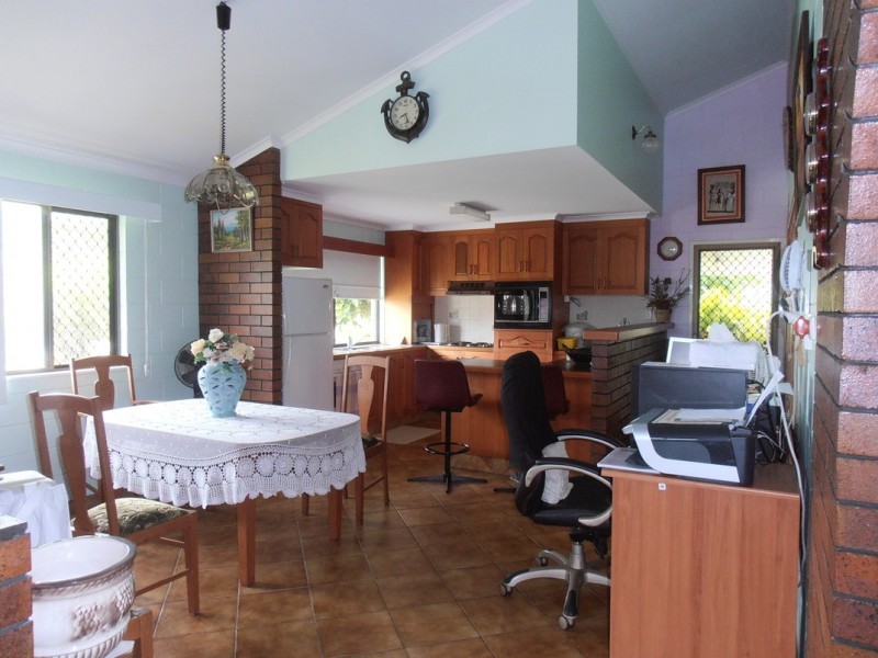 2 Hillside Drive, Grasstree Beach QLD 4740