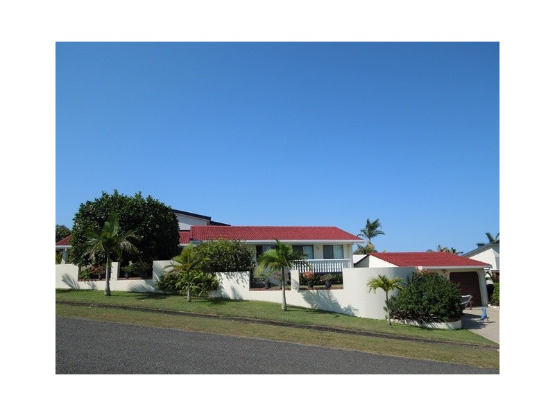 2 Hillside Drive, Grasstree Beach QLD 4740