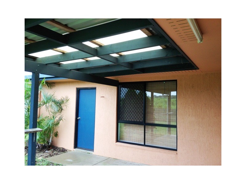 22 Avalon Drive, Rural View QLD 4740