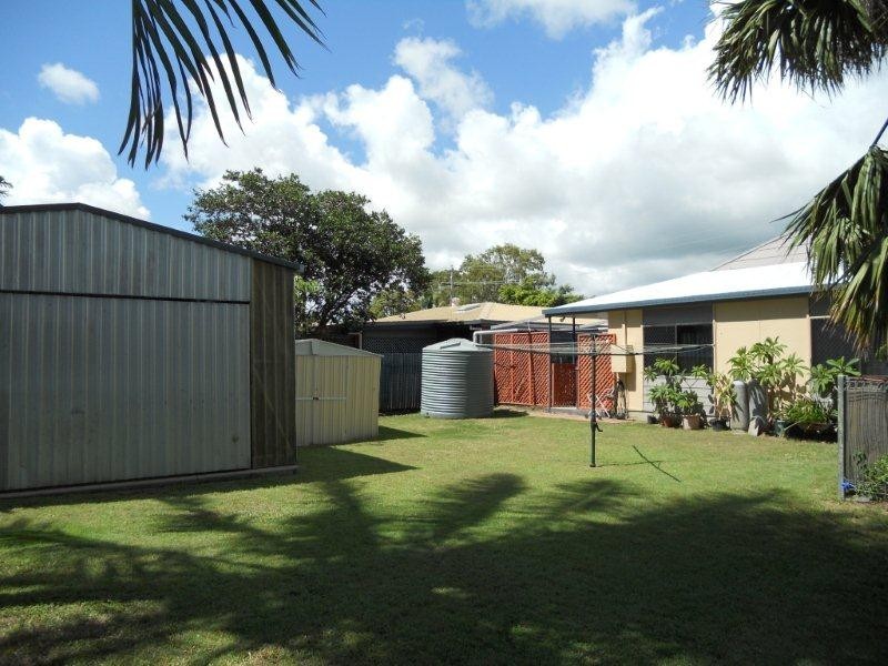 32 Old Shoal Point Road, Bucasia QLD 4750