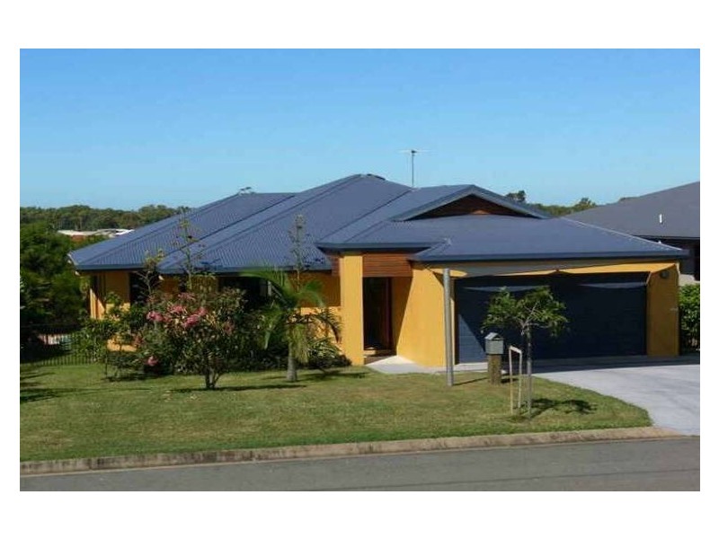 38 Kinghorn Street, Eimeo QLD 4740