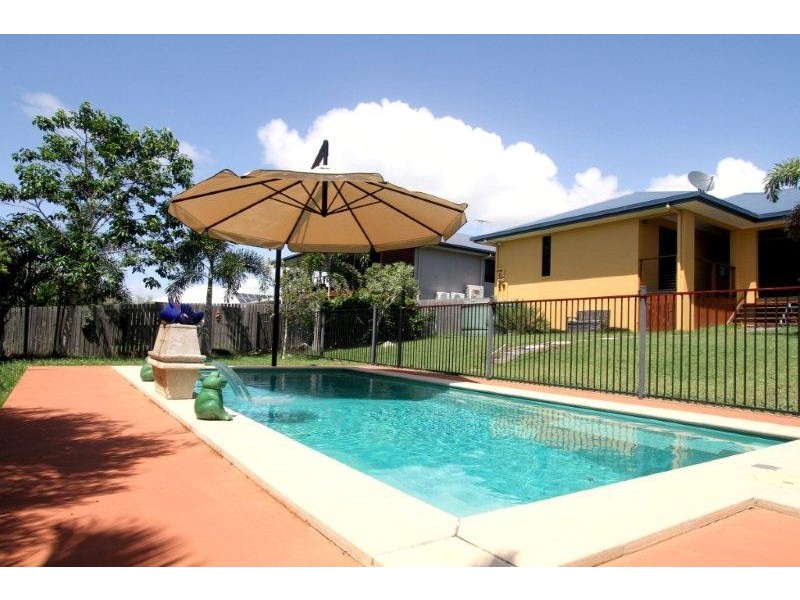 38 Kinghorn Street, Eimeo QLD 4740