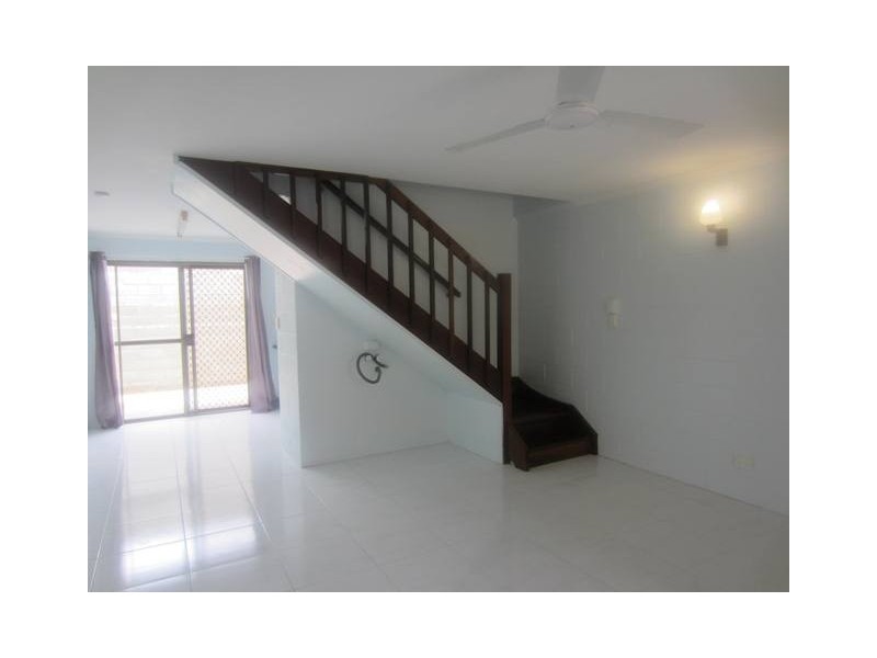 Unit 8 / 7-9 Bridge Road, East Mackay QLD 4740