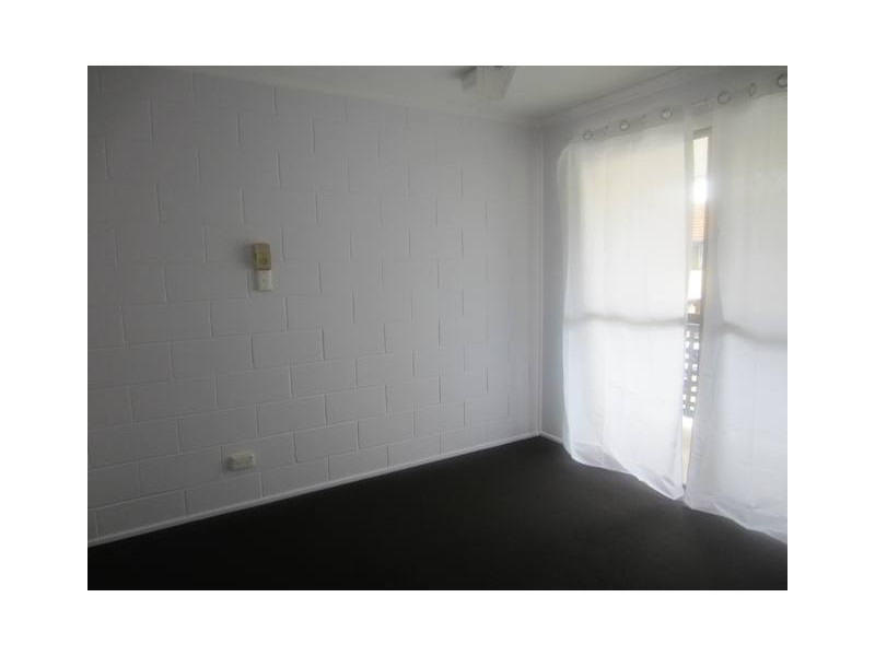 Unit 8 / 7-9 Bridge Road, East Mackay QLD 4740