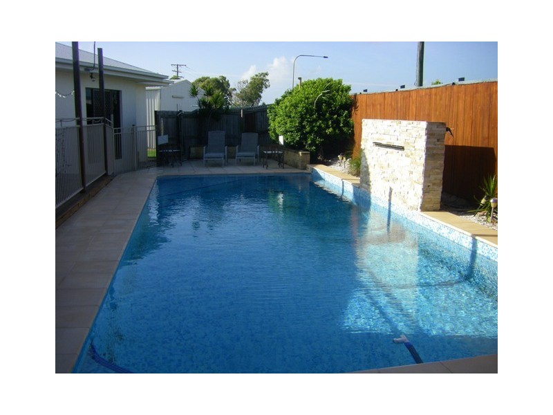 11 Seaspray Close, Shoal Point QLD 4750