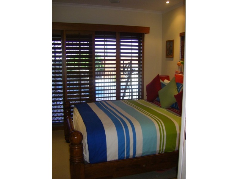 11 Seaspray Close, Shoal Point QLD 4750