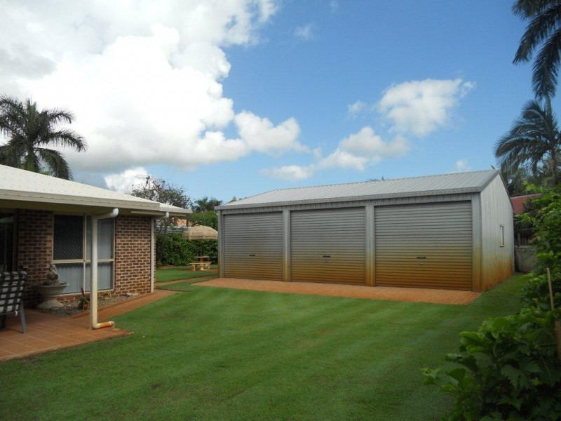 8 Dolphin Drive, Bucasia QLD 4750