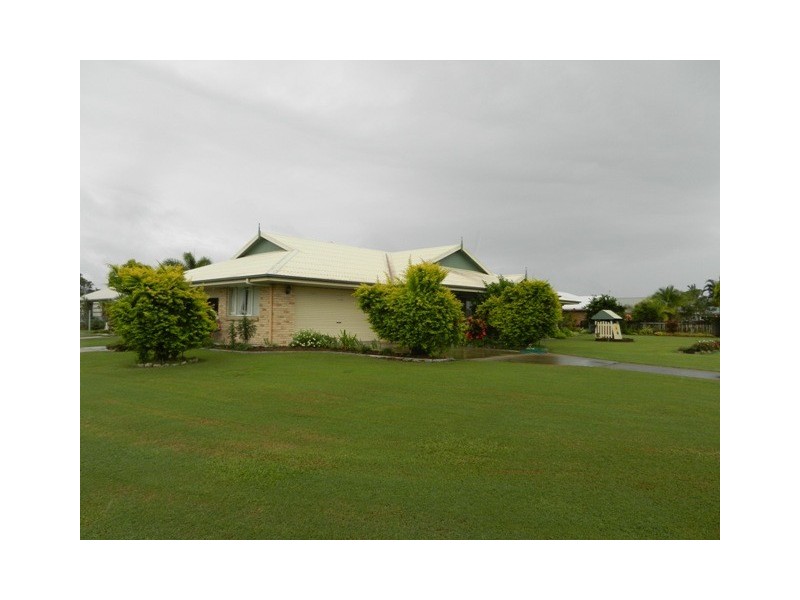 52 Elizabeth Street, Mirani QLD 4754