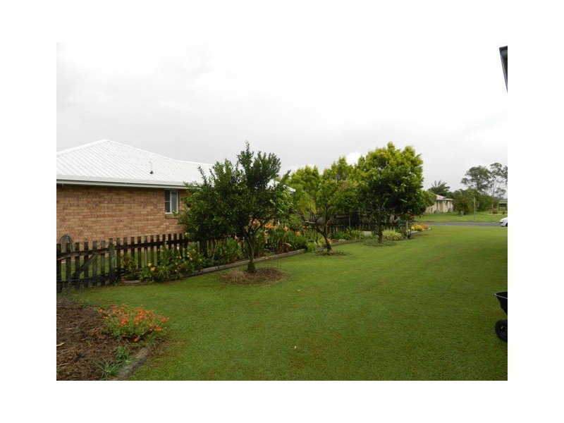 52 Elizabeth Street, Mirani QLD 4754