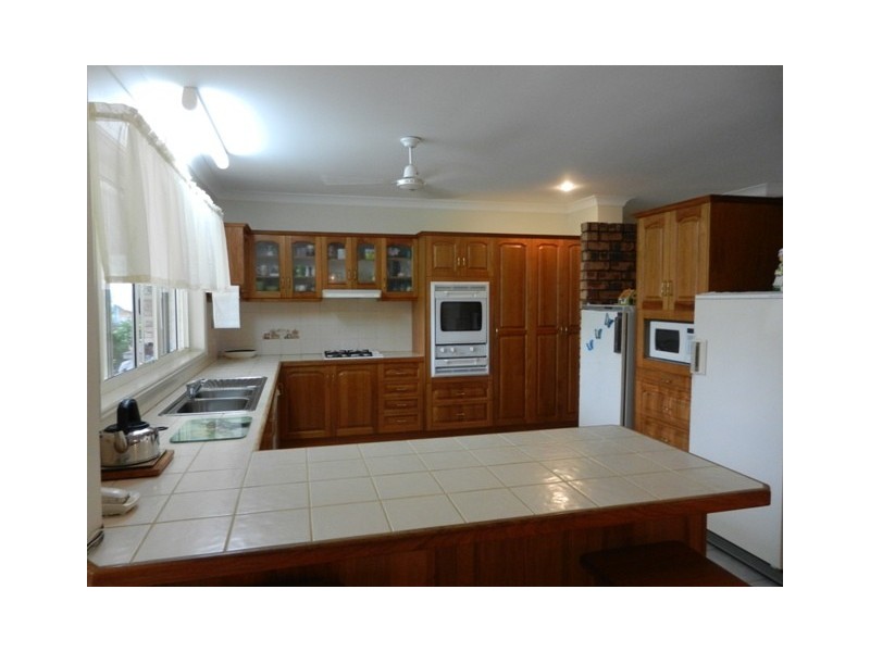 52 Elizabeth Street, Mirani QLD 4754
