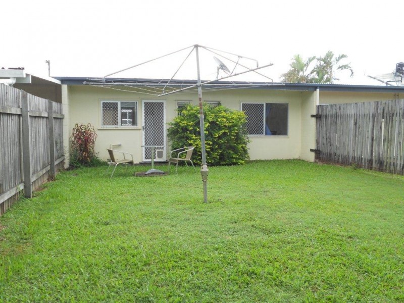 4/4 Graves Street, North Mackay QLD 4740