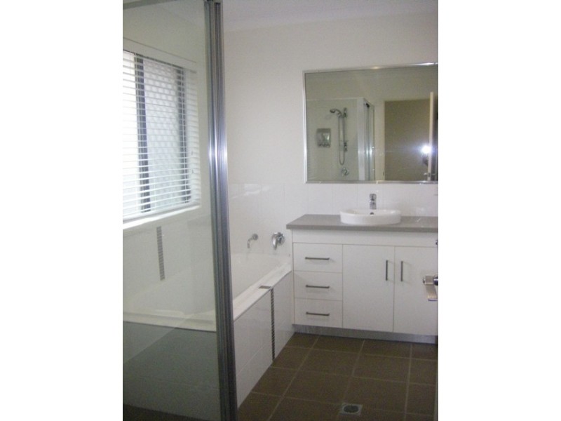 37 Turnbuckle Street, Bucasia QLD 4750