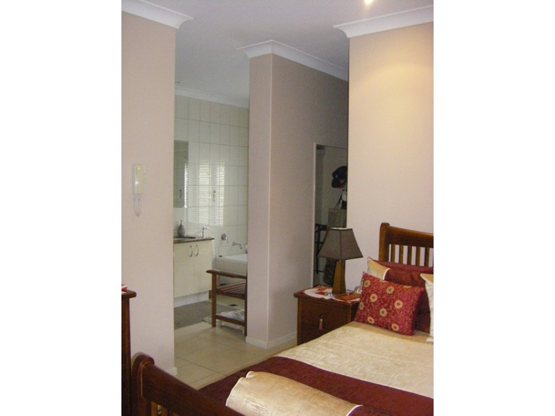 56 O’Brien Esplanade, Shoal Point QLD 4750
