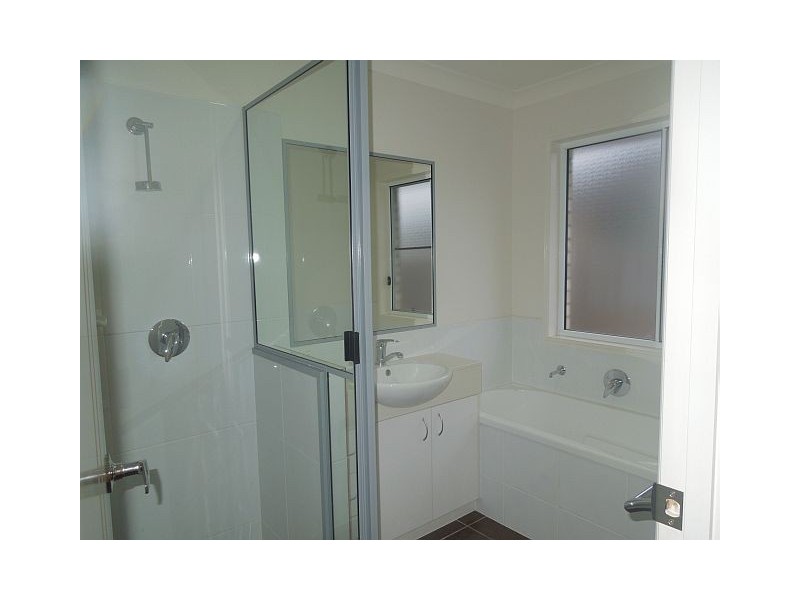 9 Crestview Crescent, Bucasia QLD 4750