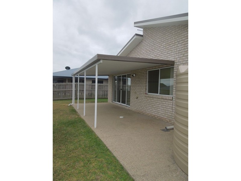 9 Crestview Crescent, Bucasia QLD 4750