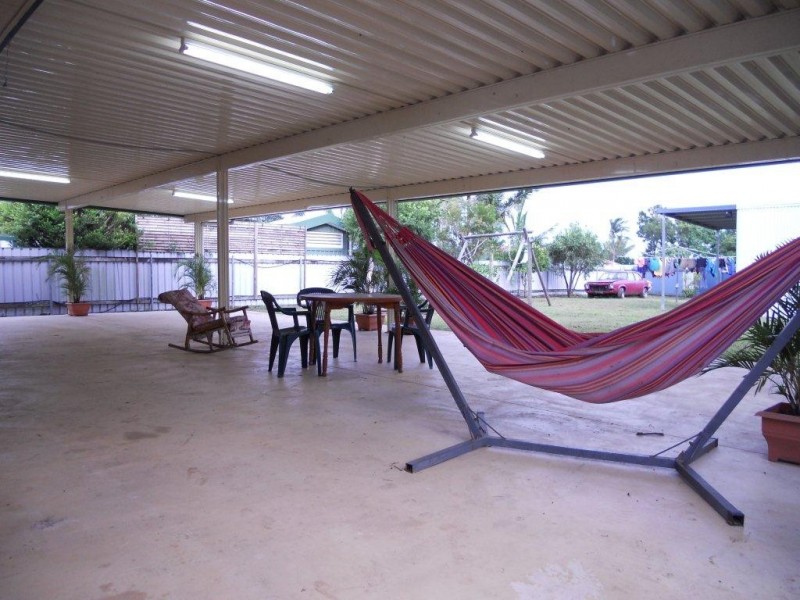 5 Holmes Drive, Beaconsfield QLD 4740