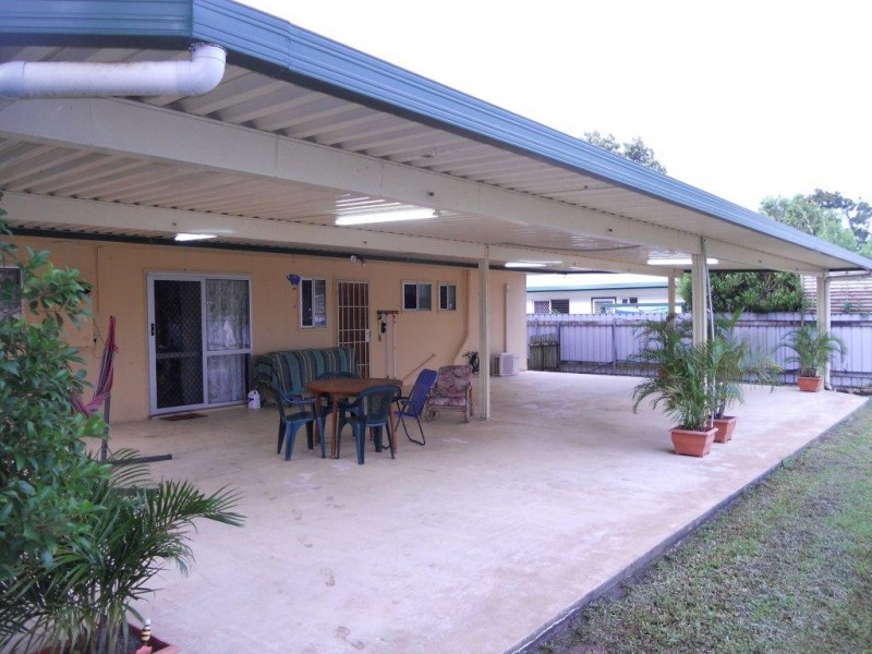 5 Holmes Drive, Beaconsfield QLD 4740