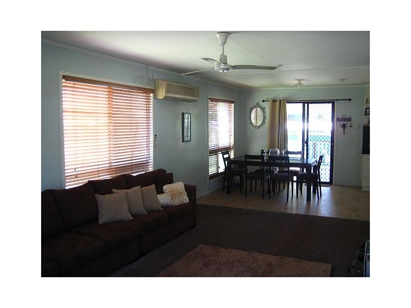 9 Lawson Drive, Moranbah QLD 4744