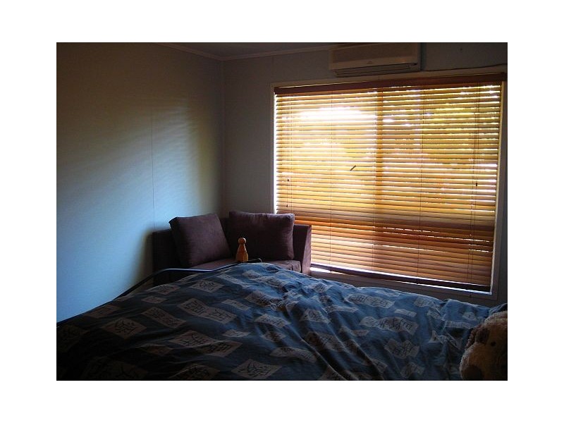 9 Lawson Drive, Moranbah QLD 4744