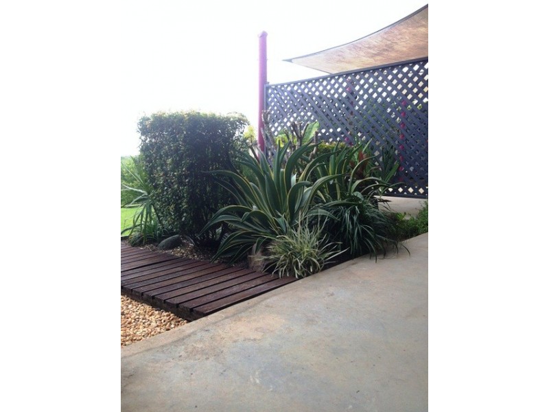 18 Morris Street, Campwin Beach QLD 4737