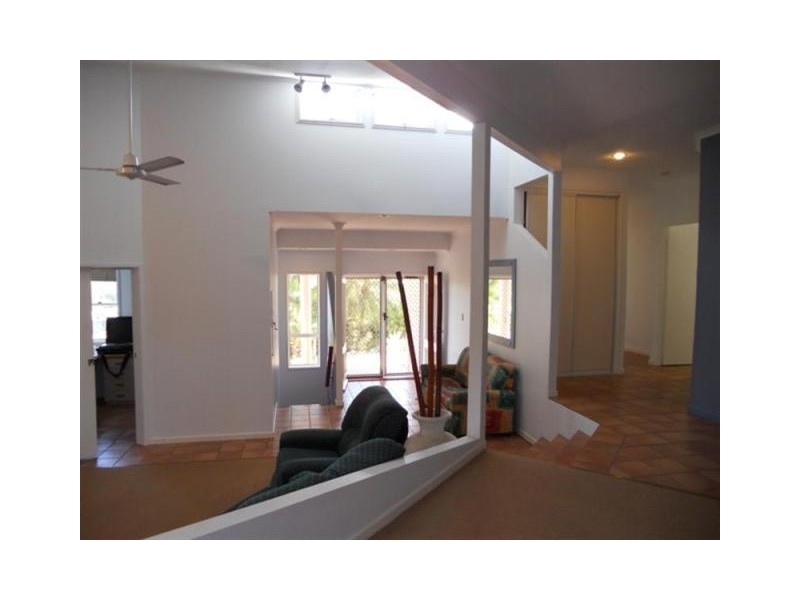 10 Lyn Court, Beaconsfield QLD 4740