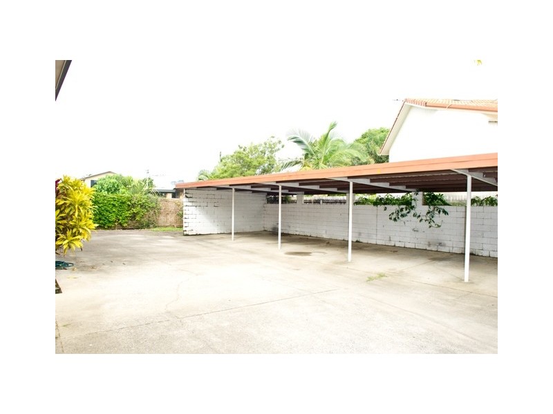 2/8 Hague Street, East Mackay QLD 4740