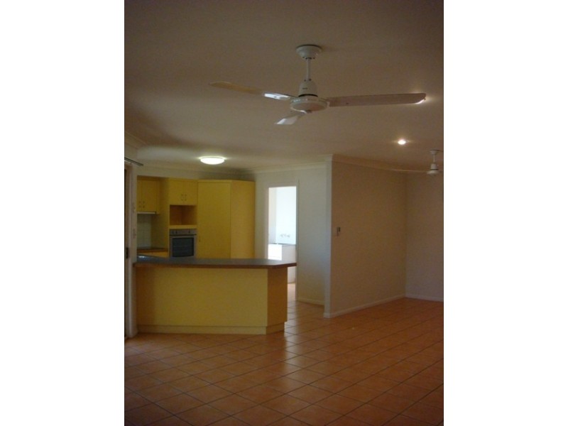 8 Etwell Court, Walkerston QLD 4751