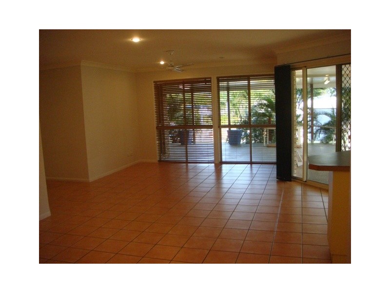 8 Etwell Court, Walkerston QLD 4751