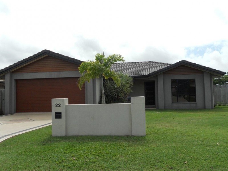 22 Eva Parade, Glenella QLD 4740