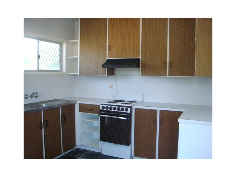 6 Boden Street, Bucasia QLD 4750