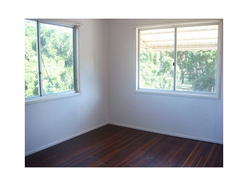 6 Boden Street, Bucasia QLD 4750