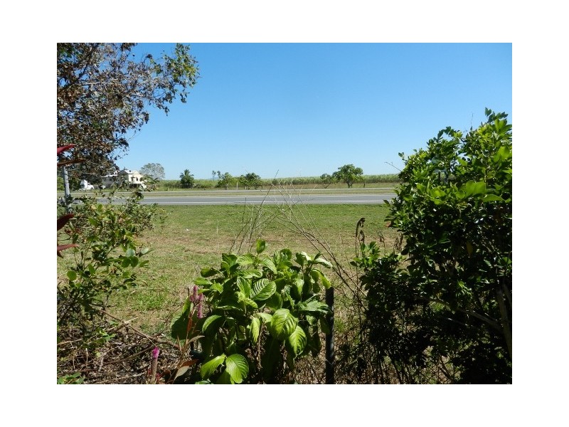 8 Flinders Court, Bakers Creek QLD 4740