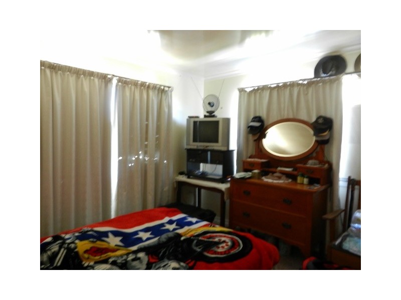 8 Flinders Court, Bakers Creek QLD 4740