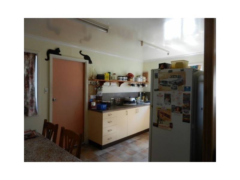 8 Flinders Court, Bakers Creek QLD 4740