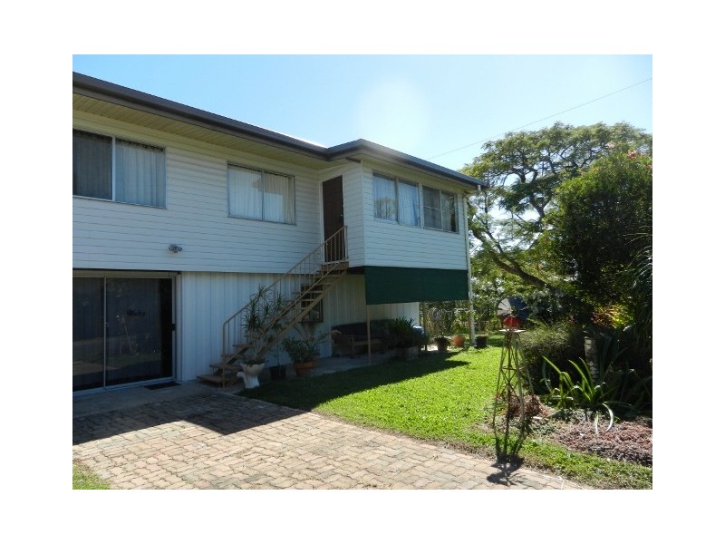 8 Flinders Court, Bakers Creek QLD 4740