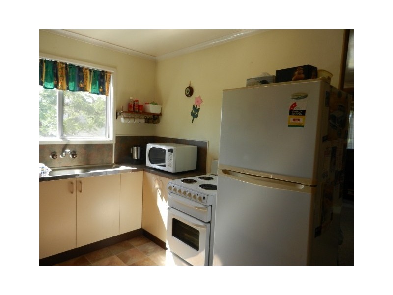 8 Flinders Court, Bakers Creek QLD 4740