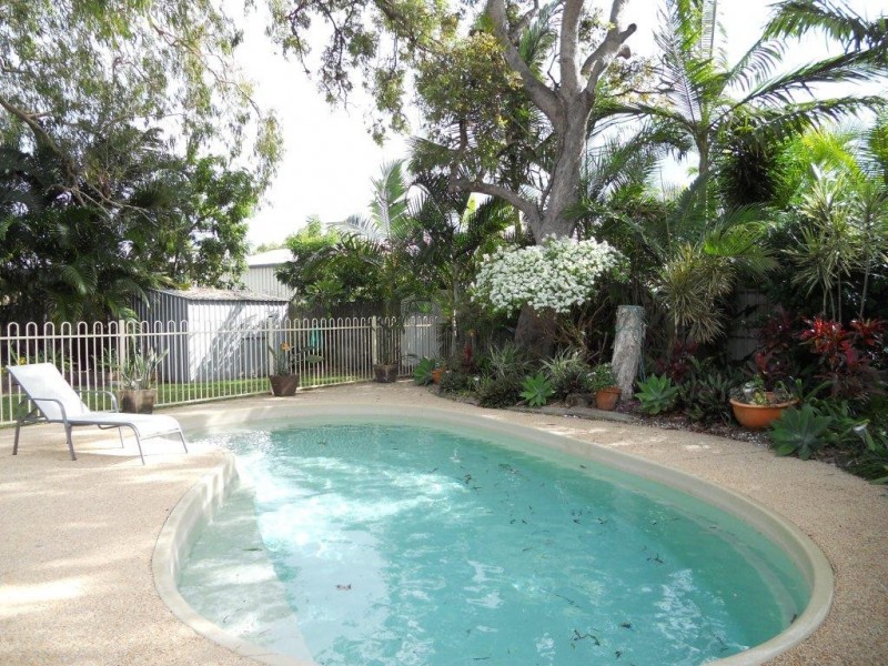14 Cambridge Avenue, Andergrove QLD 4740