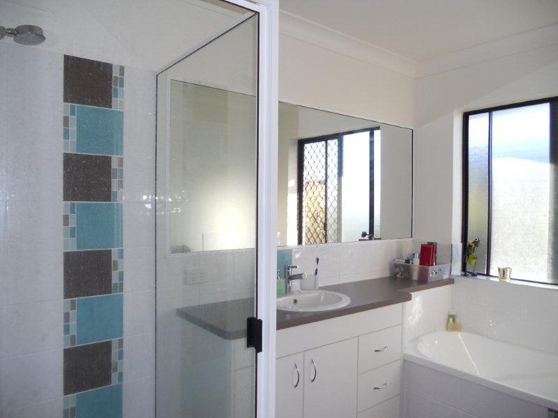 13 Hansen Court, Marian QLD 4753