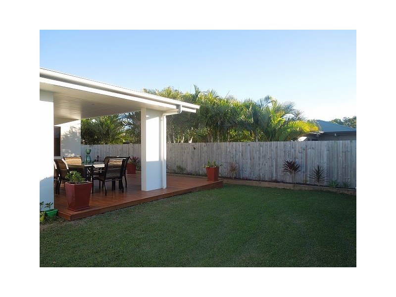 20 Seafarer Court, Blacks Beach QLD 4740