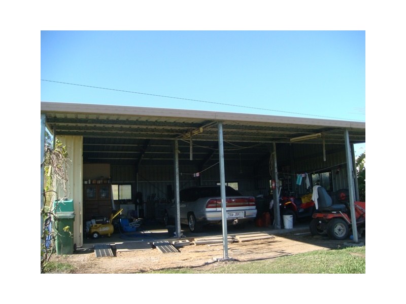 1 Stoney Creek Road, Eton QLD 4741