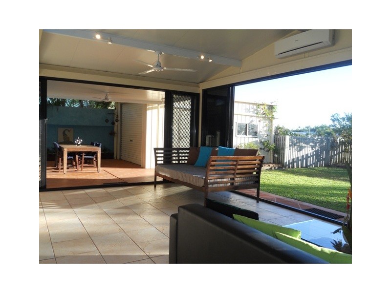 8 Schnapper Court, Andergrove QLD 4740