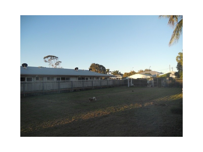 9 Steen Street, South Mackay QLD 4740