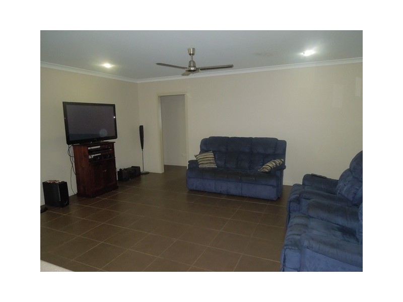 38 Jasmine Drive, Blacks Beach QLD 4740