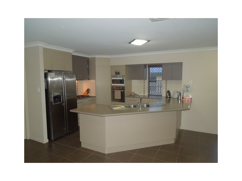 38 Jasmine Drive, Blacks Beach QLD 4740