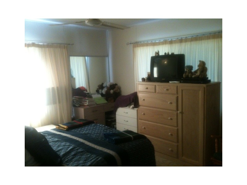 Unit 1and2 18 Meyer Street, Mount Pleasant QLD 4740