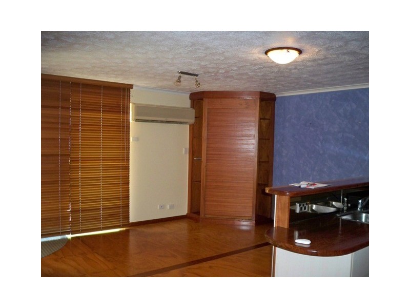 Unit 1, 18 Beach Road, Dolphin Heads QLD 4740