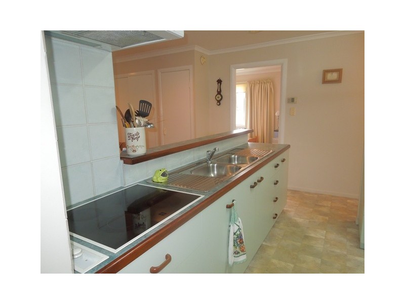 54 Hans Christian Street, Sarina QLD 4737