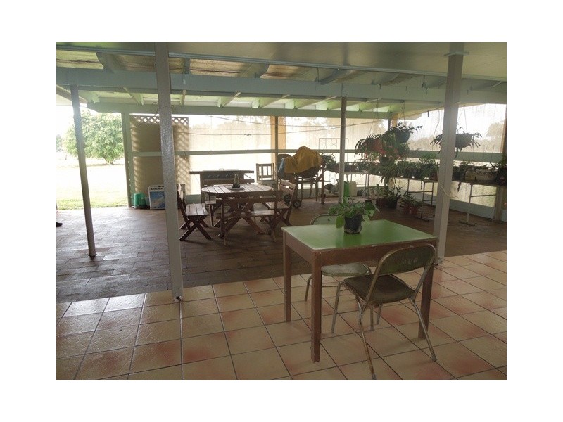 54 Hans Christian Street, Sarina QLD 4737